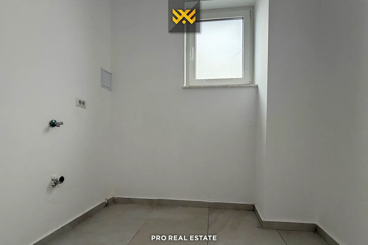 Shtëpi 245m² për #SHITJE në Lagjen Priam Village