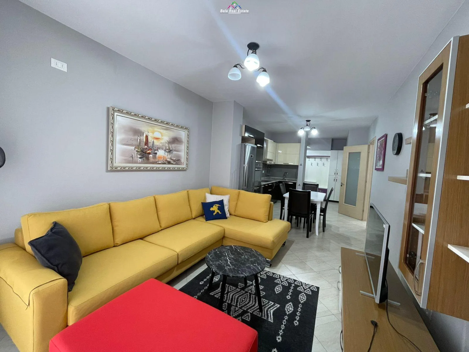 Apartament Me Qera 2+1 Tek 21 Dhjetori (ID B2201499) Tirane