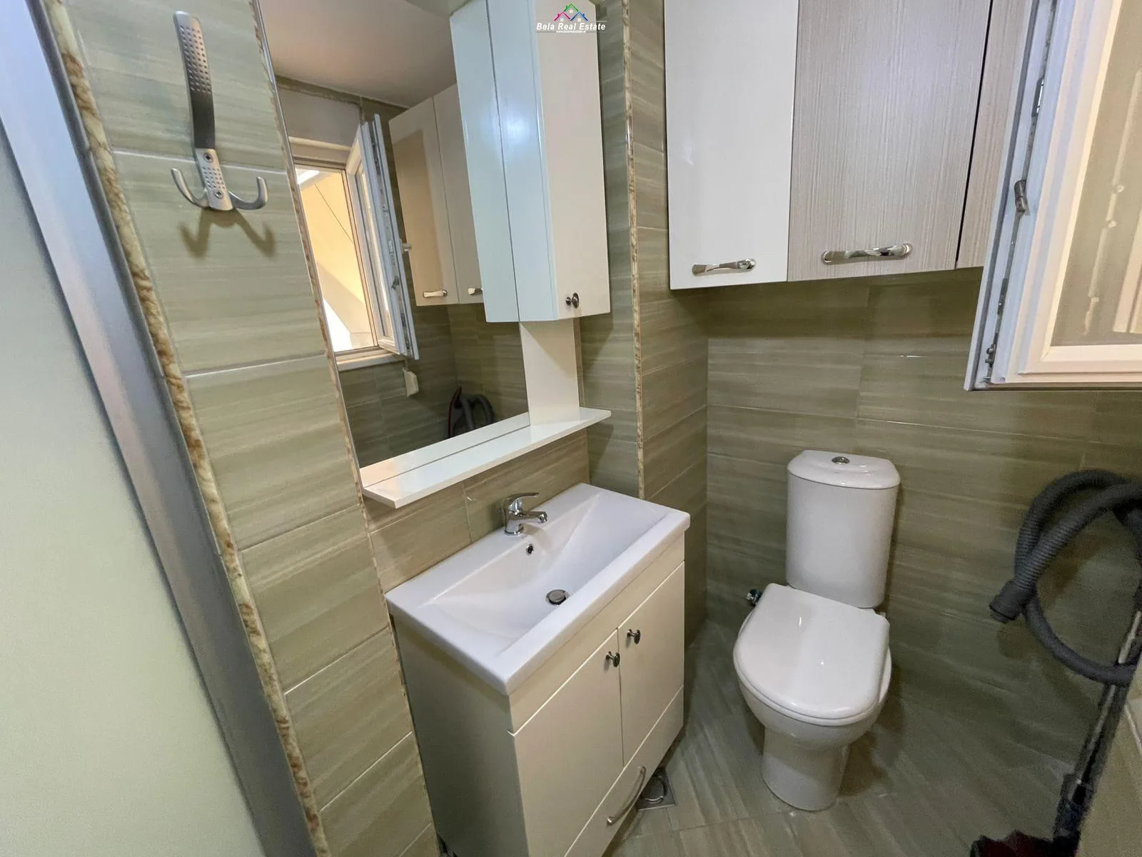 Apartament Me Qera 2+1 Tek 21 Dhjetori (ID B2201499) Tirane