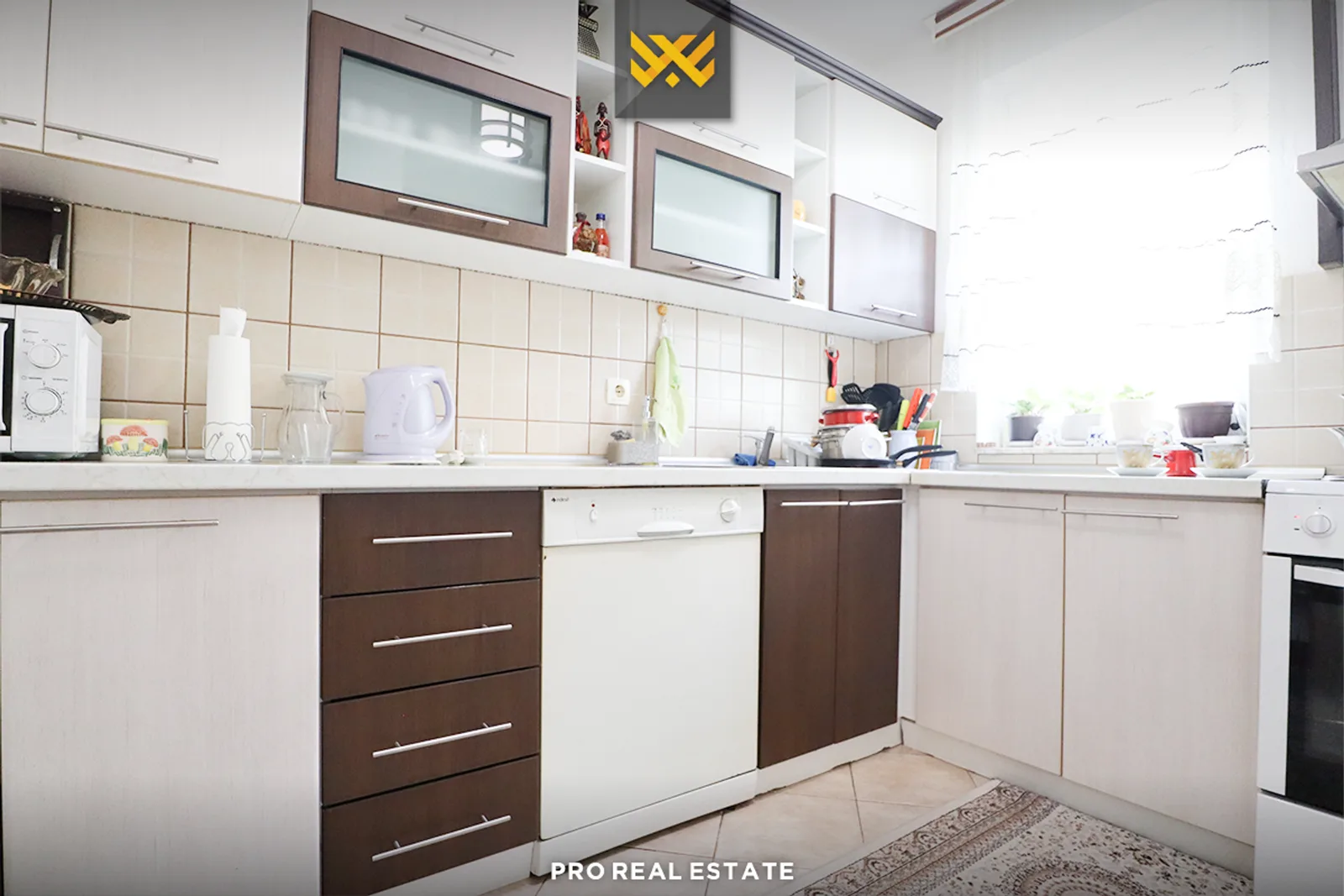 Shtëpi 212m² në #SHITJE në Fushë Kosovë.