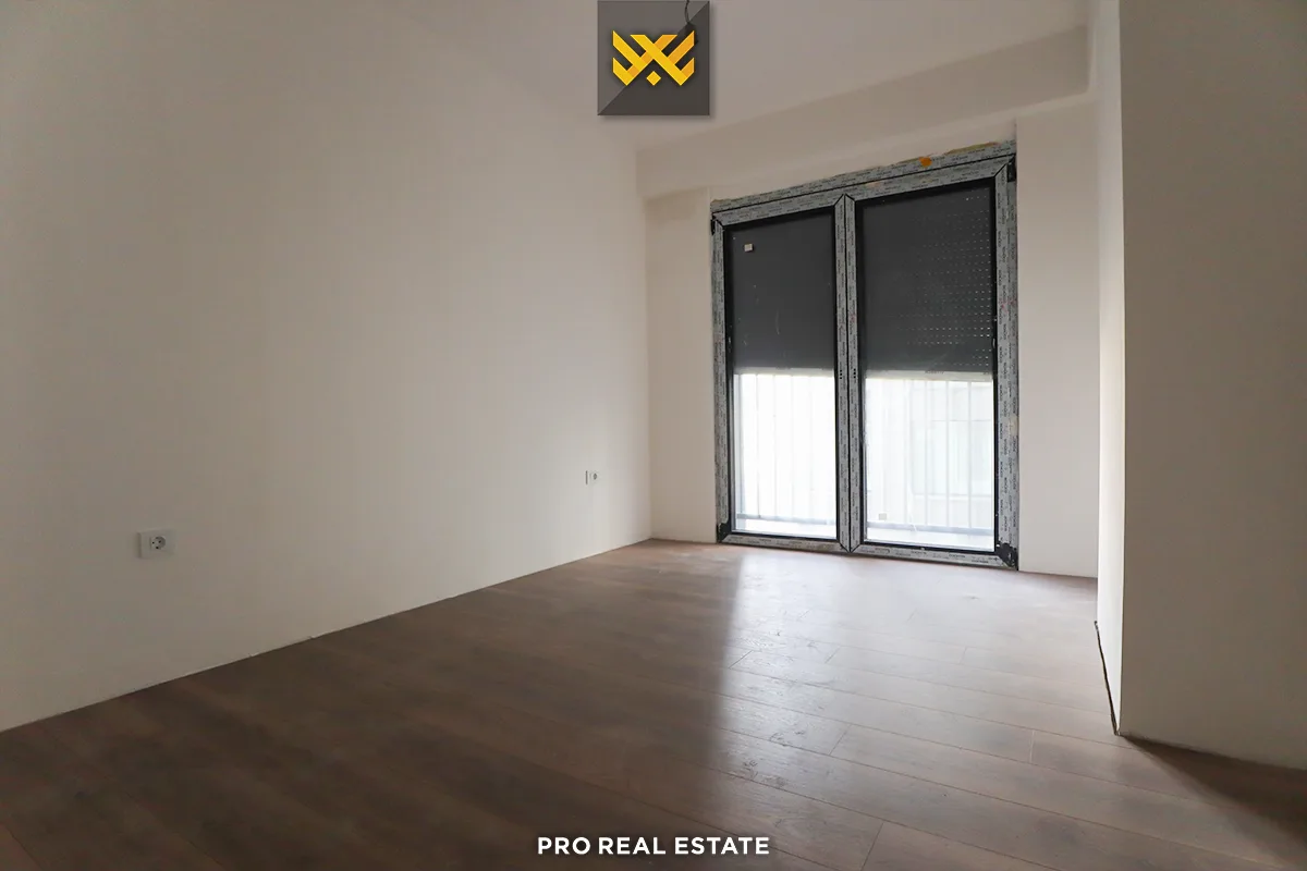 Banesë / Zyrë 99.8m² me #QIRA në Lakrishtë