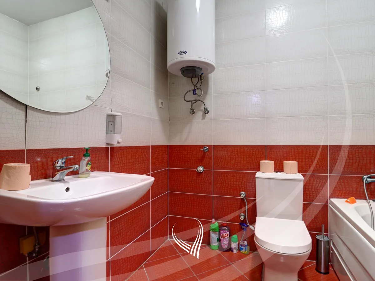 Zyre me 2 dhoma pune me qira në lagjen Kalabria – Emshir