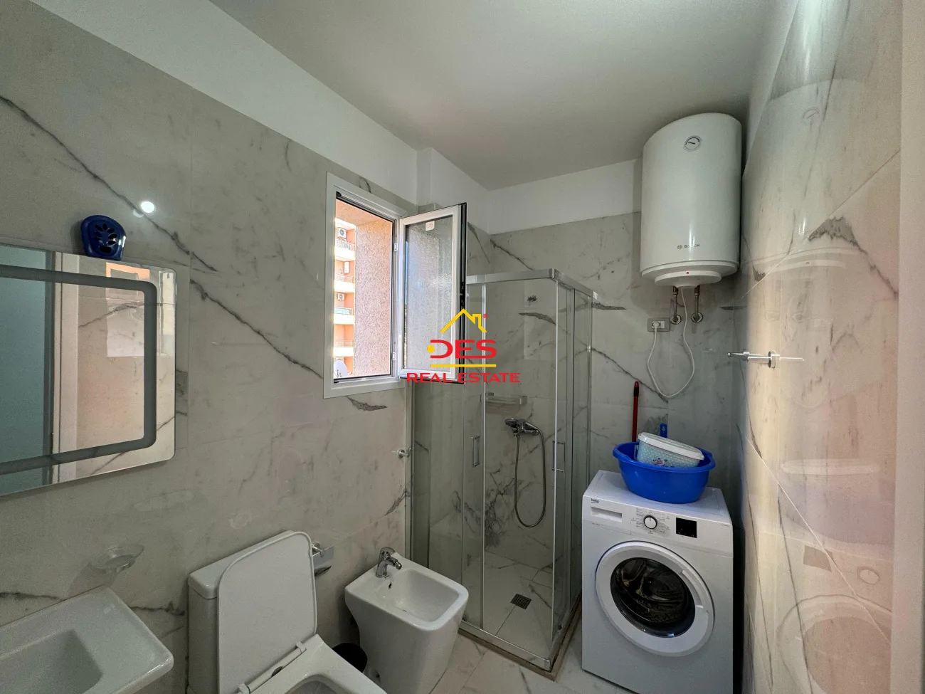 Jepet me qira apartament 2+1 pranë bolv-oil ,vlorë.