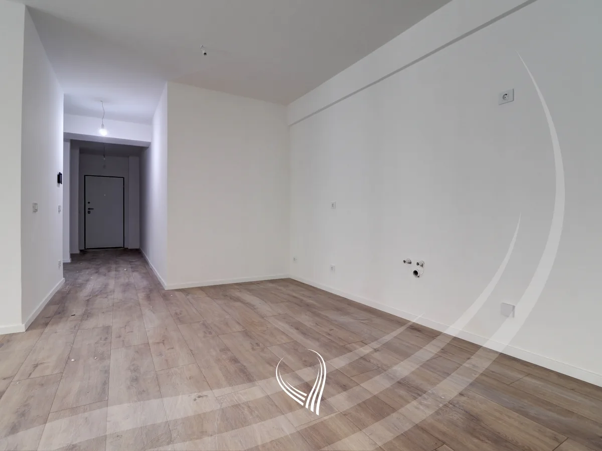 Zyre me 3 dhoma pune me qira në lagjen Lakrishtë - Prime Residence 3