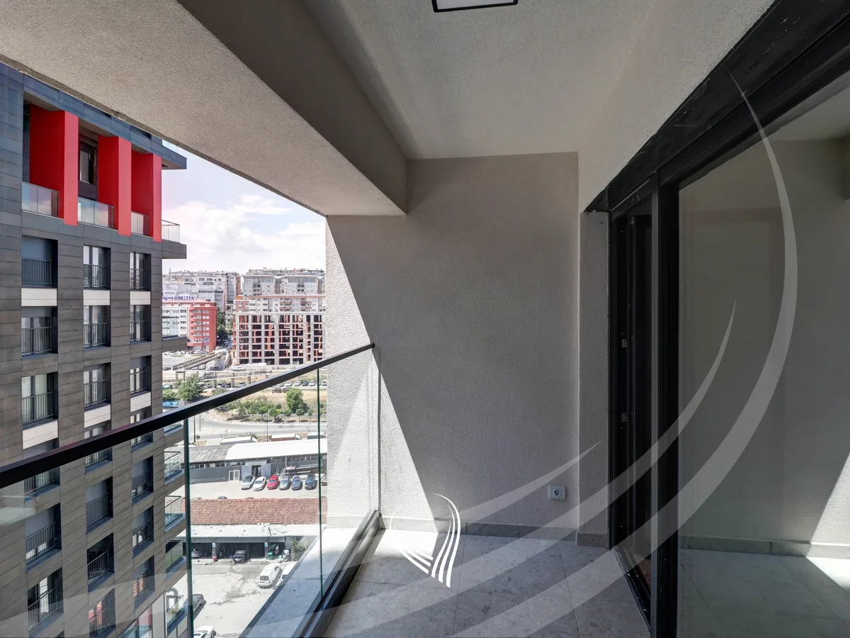 Zyre me 3 dhoma pune me qira në lagjen Lakrishtë - Prime Residence 3