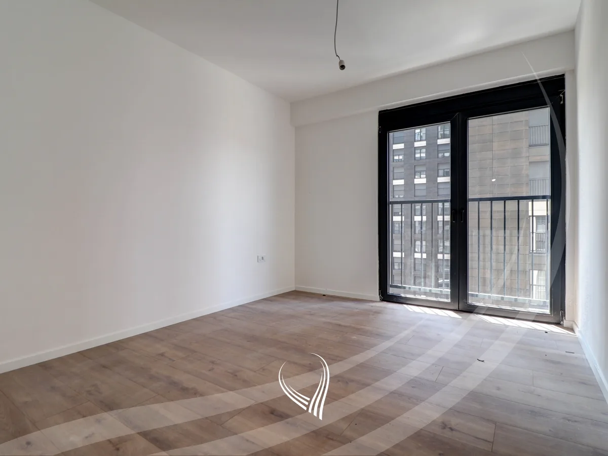 Zyre me 3 dhoma pune me qira në lagjen Lakrishtë - Prime Residence 3