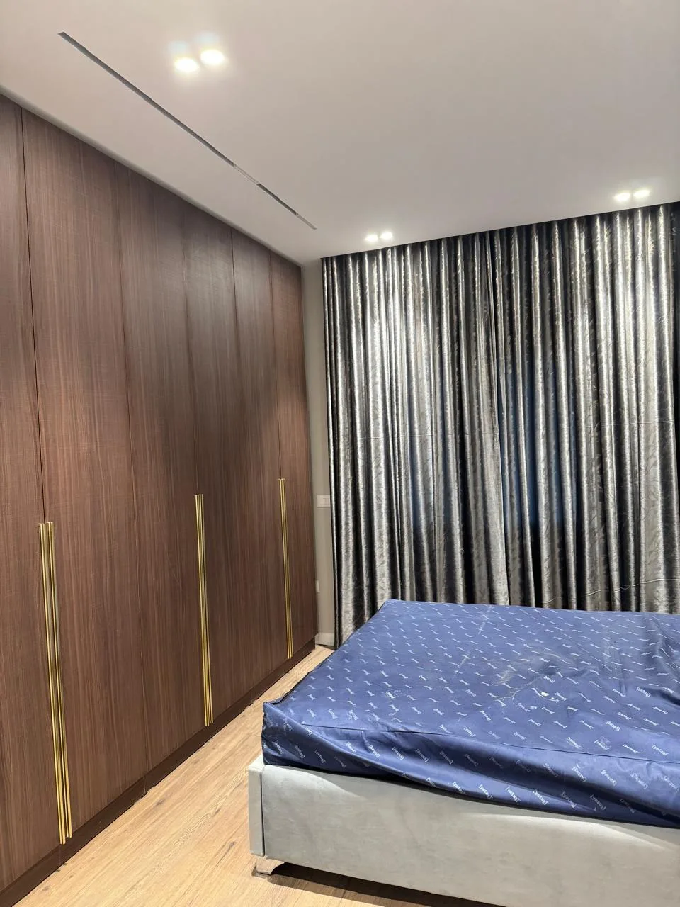Apartament Me Qera 2+1+2 Ne Qender (ID B2201362) Tirane