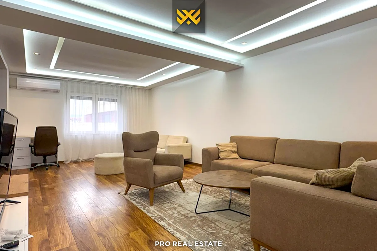 Banesë Penthouse 155m² + 70m² me #QIRA në Dragodan