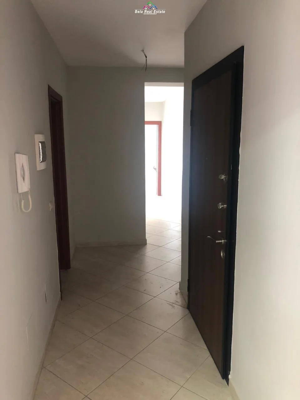 Zyre/Apartament Me Qera 2+1 Tek Jordan Misja ( ID BZ2397) Tirane