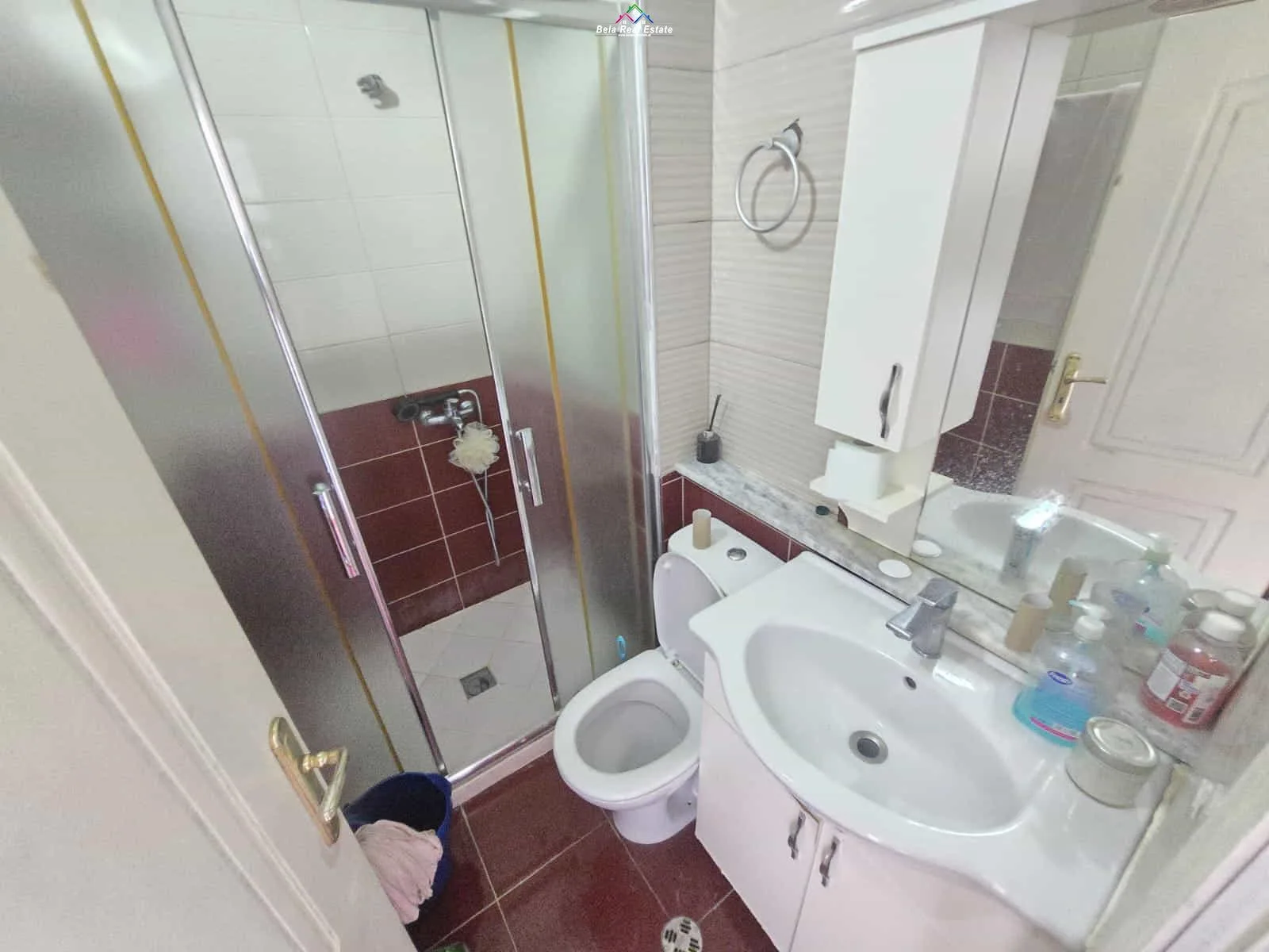 Apartament Me Qera 1+1 Tek Ish Tregu Elektrik (ID B211467) Tirane