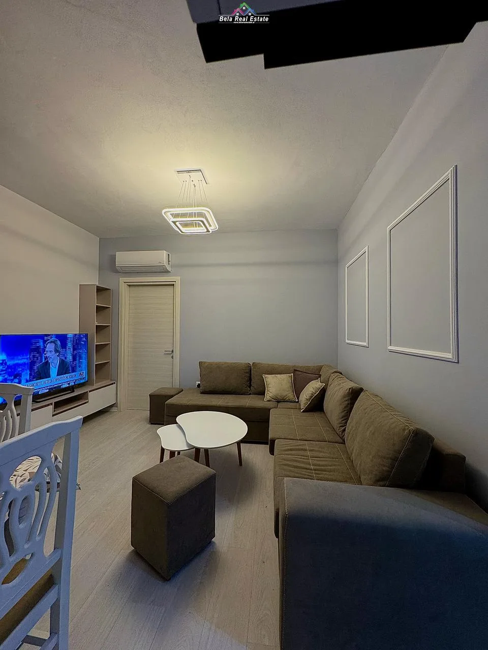 Apartament me qera 1+1+ Post Parkimi Tek Ish Fusha e Aviacionit (ID B2101002) Tirane
