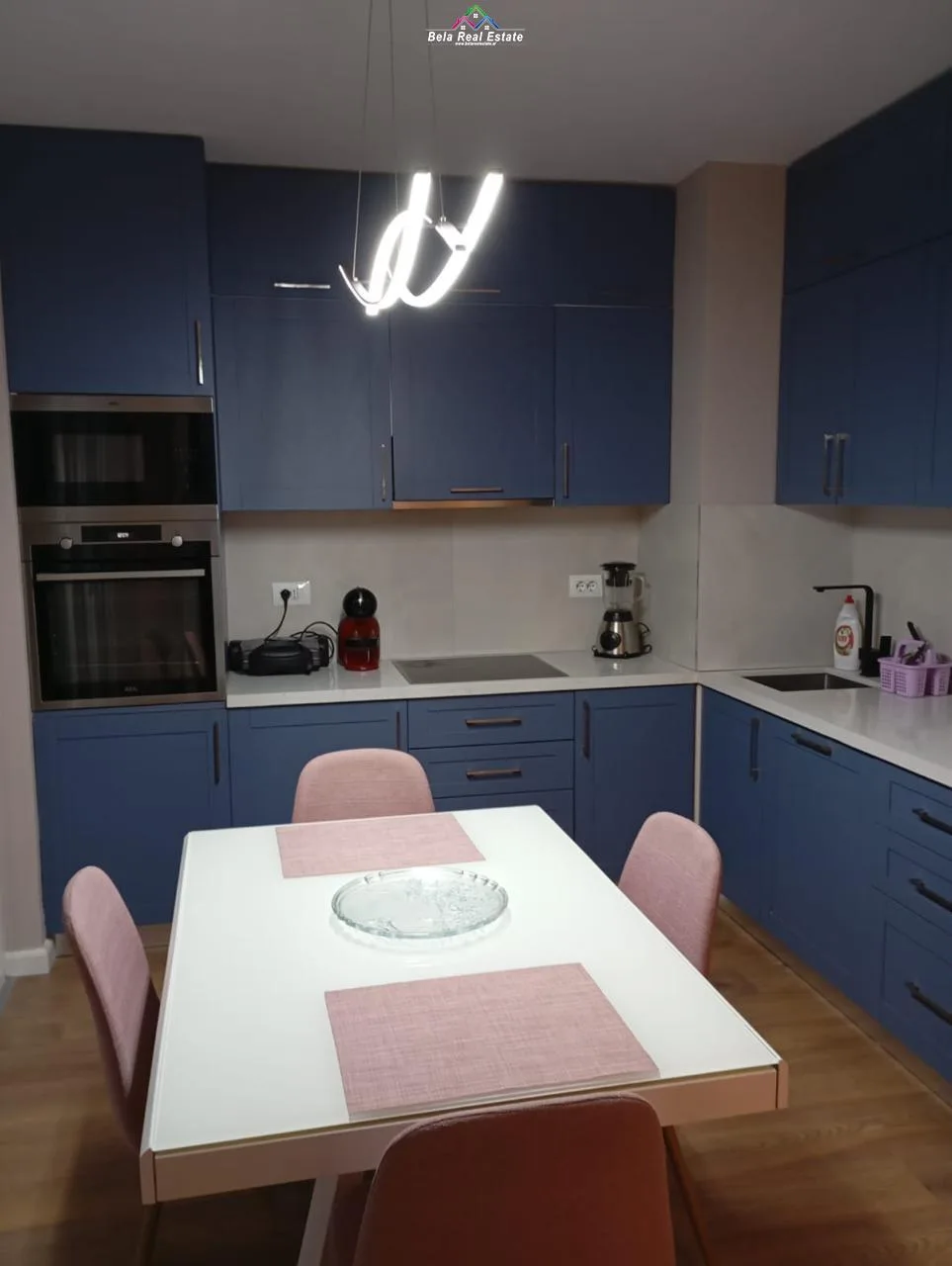 Apartament Ne Shitje 2+1 ne Myslym Shyri (ID B120637) Tirane​