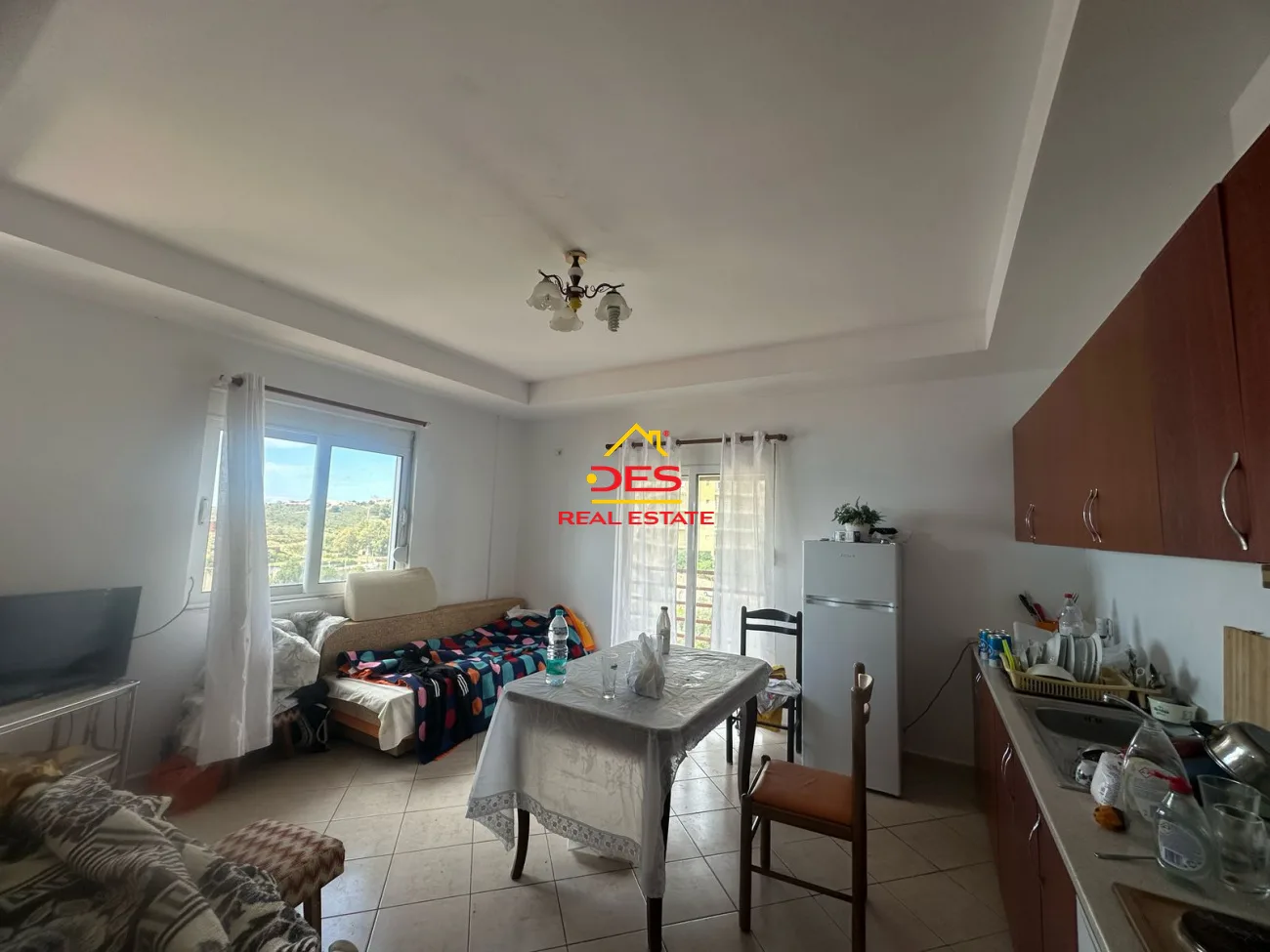 Shitet apartament 2+1 ne sarande