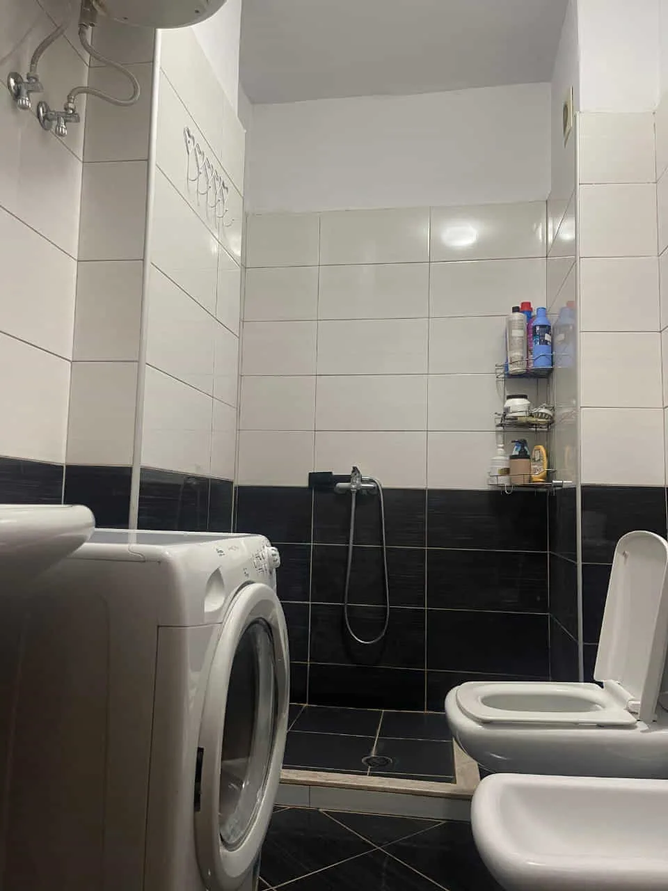 Apartament Me Qera 1+1 Ne Fresk (ID B2101134) Tirane.