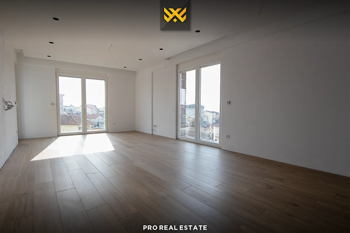 Banesë Penthouse 300m² +40m² me #QIRA në Lagjen e Muhaxherëve.