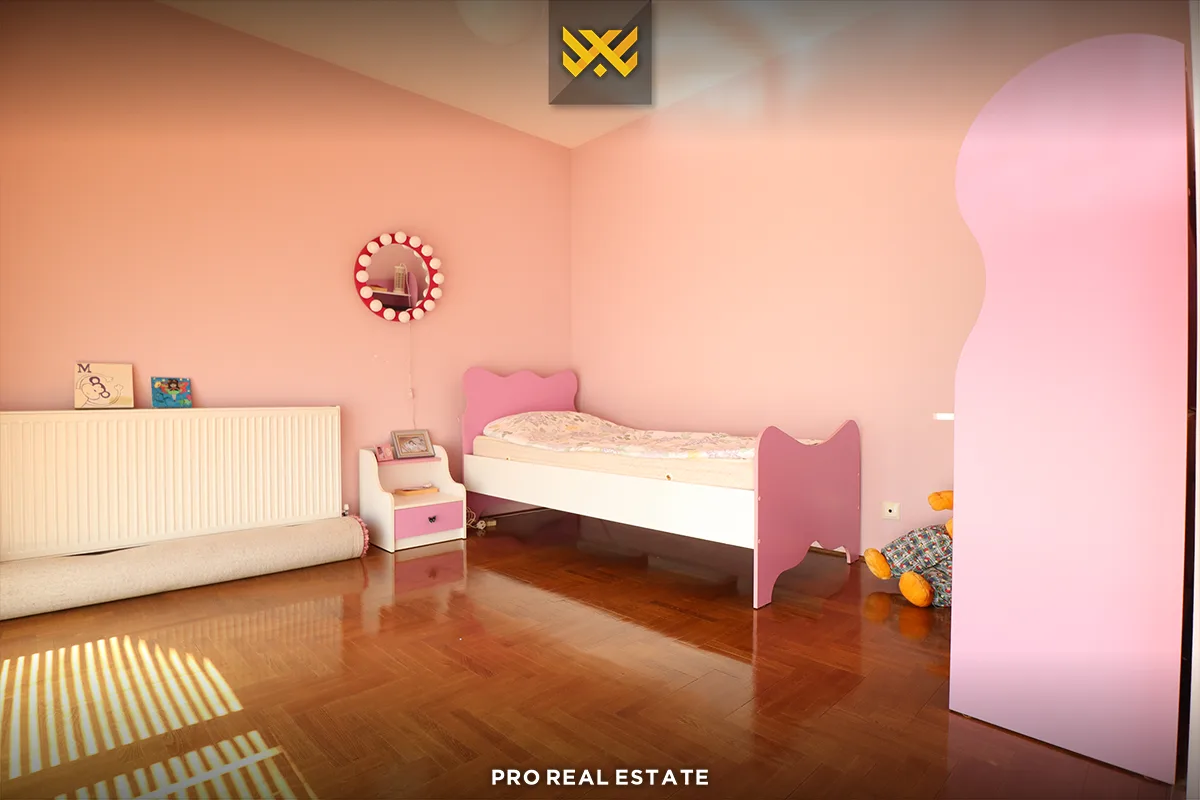 Shtëpi 443m² për #SHITJE në Hajvali
