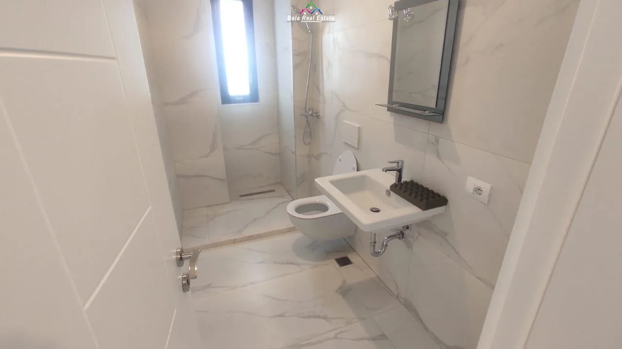 Zyre me qera 3+1+2 ne Porcelan (ID BZ2570) Tirane