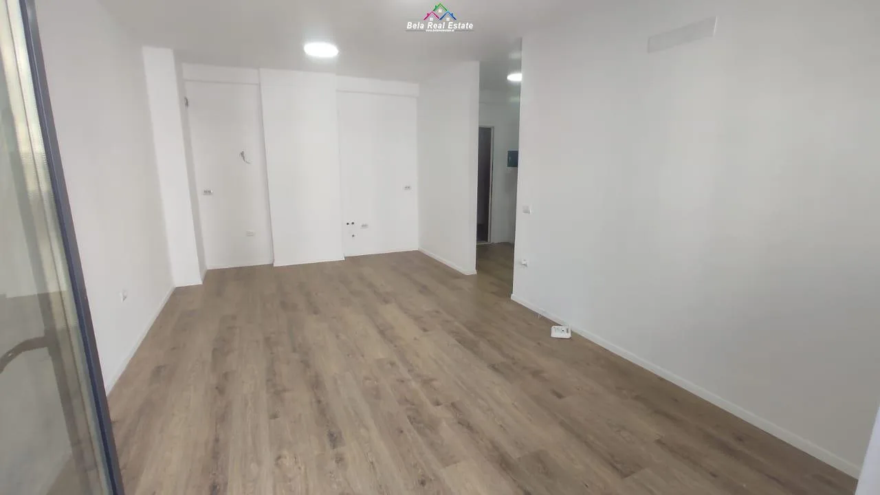 Zyre me qera 3+1+2 ne Porcelan (ID BZ2570) Tirane