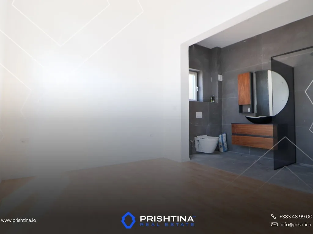 Shtëpi me qira 364m² në Priam Village