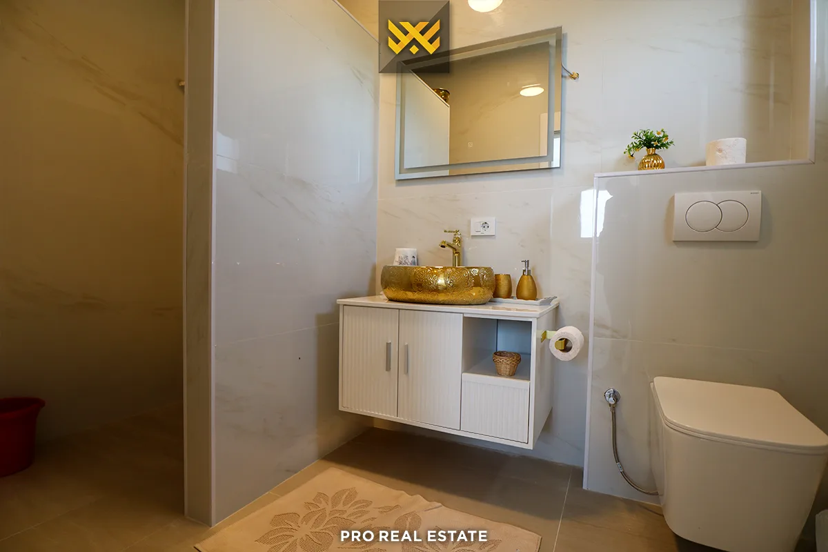 Shtëpi 156m² me #QIRA në Suhadoll