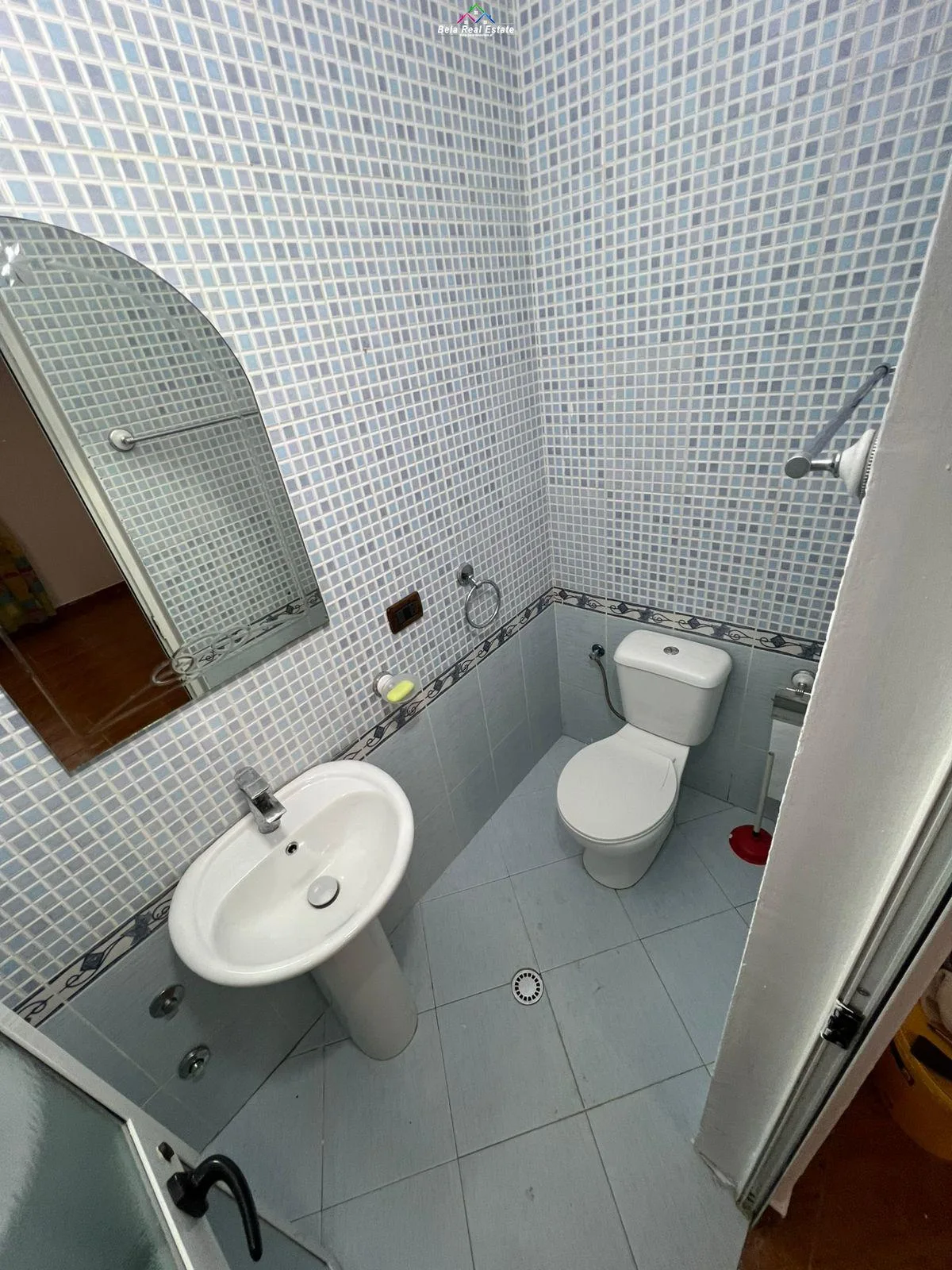 Apartament Me Qera 2+1 Ne Bllok (ID B2201615) Tirane