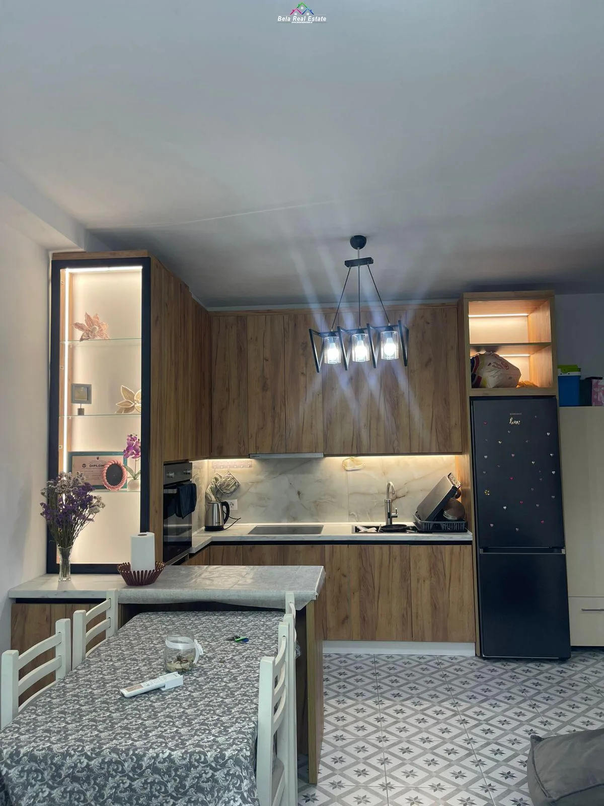 Apartament Me Qera 1+1 Tek Kompleksi Golden Park (ID B2101292) Tirane