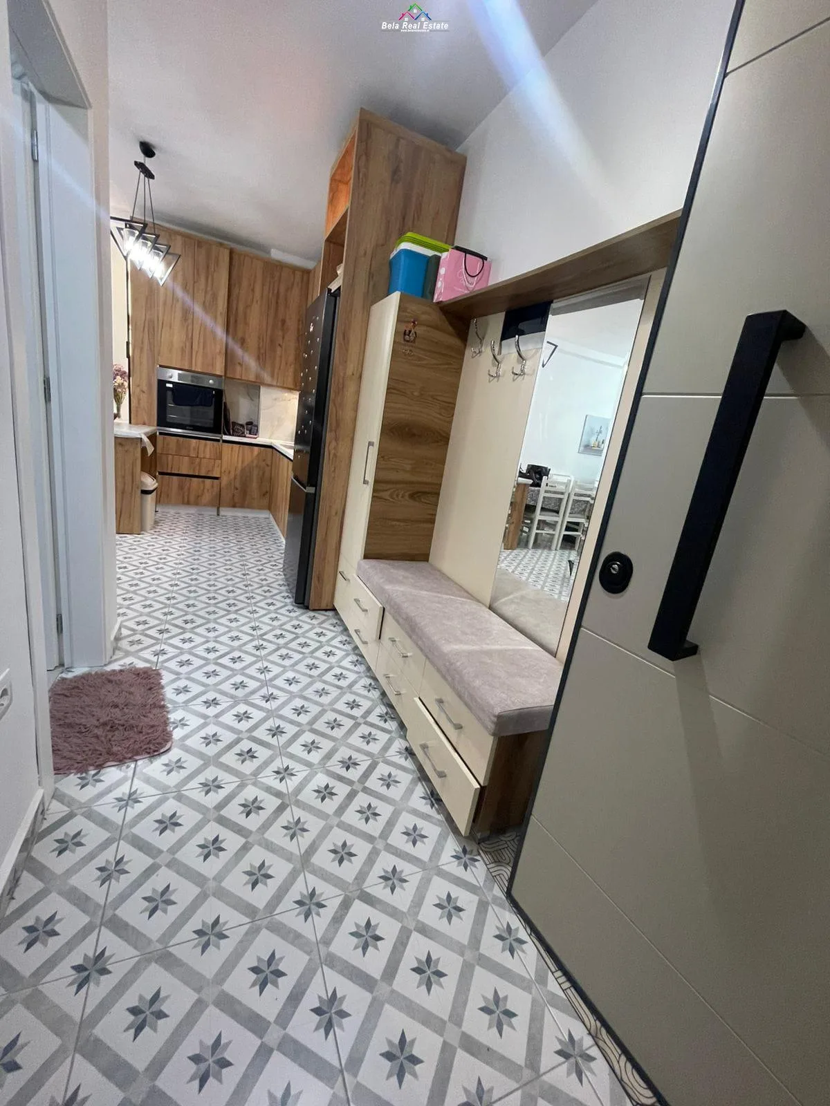Apartament Me Qera 1+1 Tek Kompleksi Golden Park (ID B2101292) Tirane