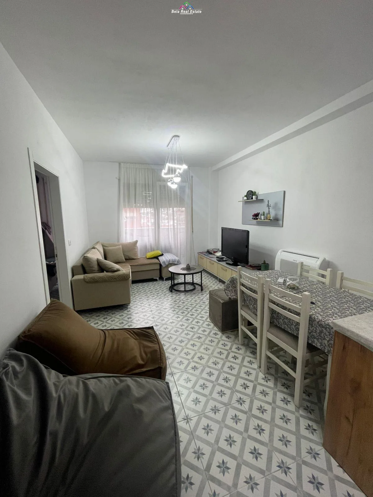 Apartament Me Qera 1+1 Tek Kompleksi Golden Park (ID B2101292) Tirane