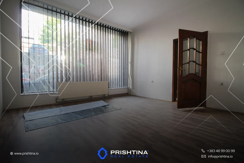 Lokal në #shitje 75m² në Ulpianë 🏢✨