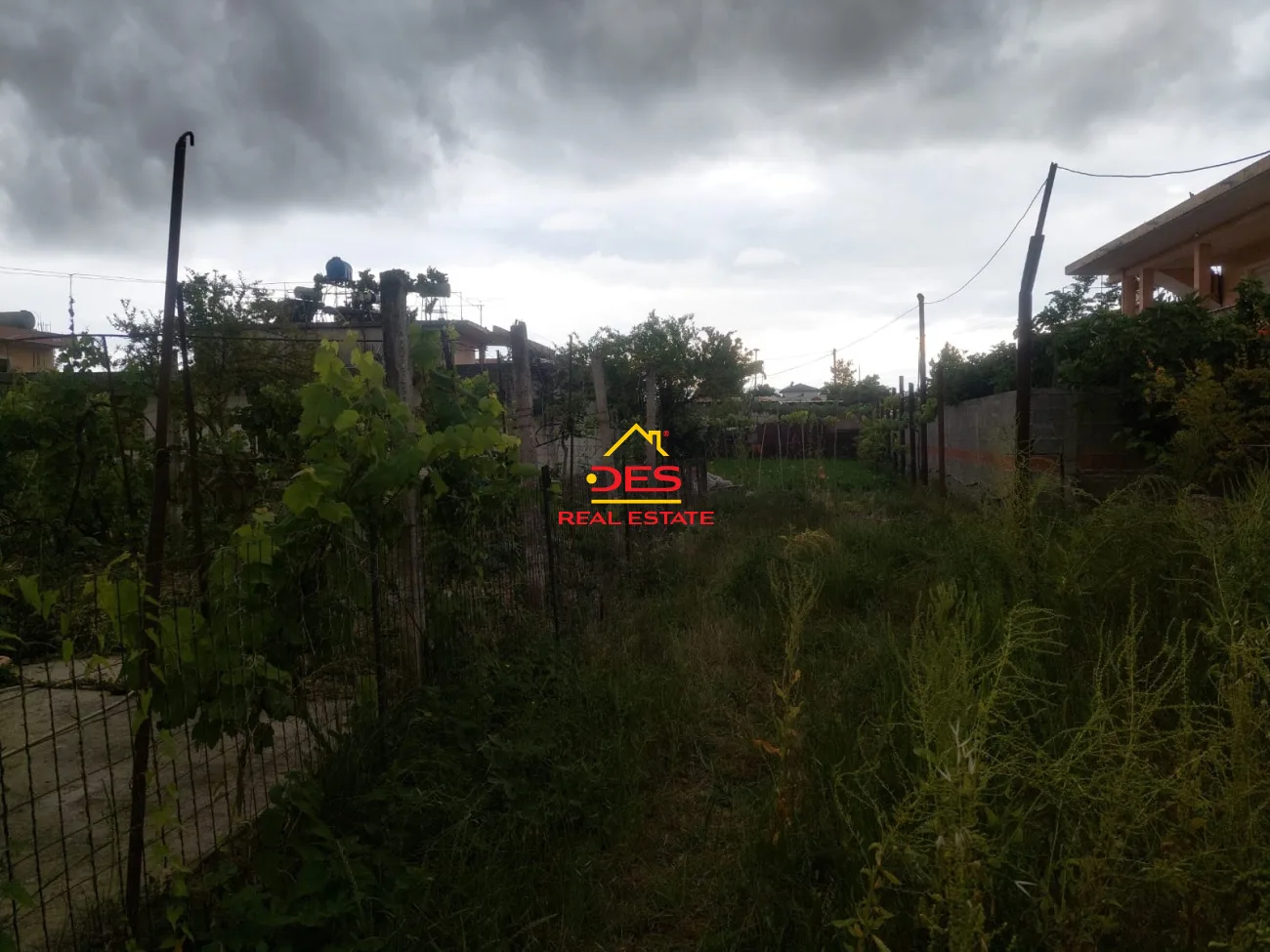 Shitet shtëpi private + truall në pus mezin, vlorë