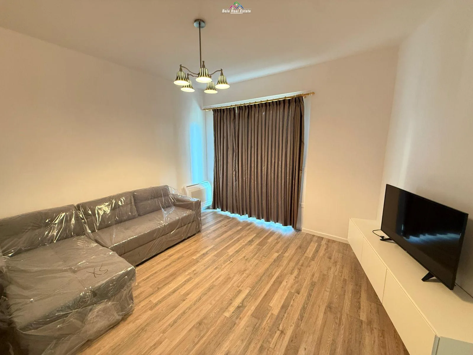 Apartament Me Qera 1+1 Tek Fusha e Aviacionit (ID B2101392) Tirane