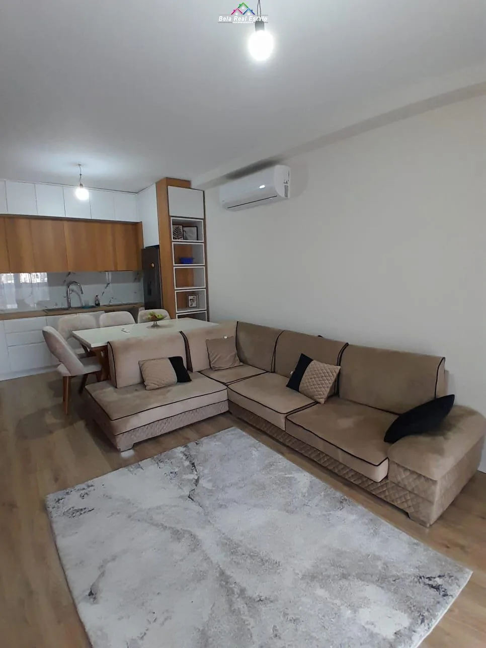 Apartament Me Qera 2+1 tek Kompleksi Golden Park (ID B2201265) Tirane