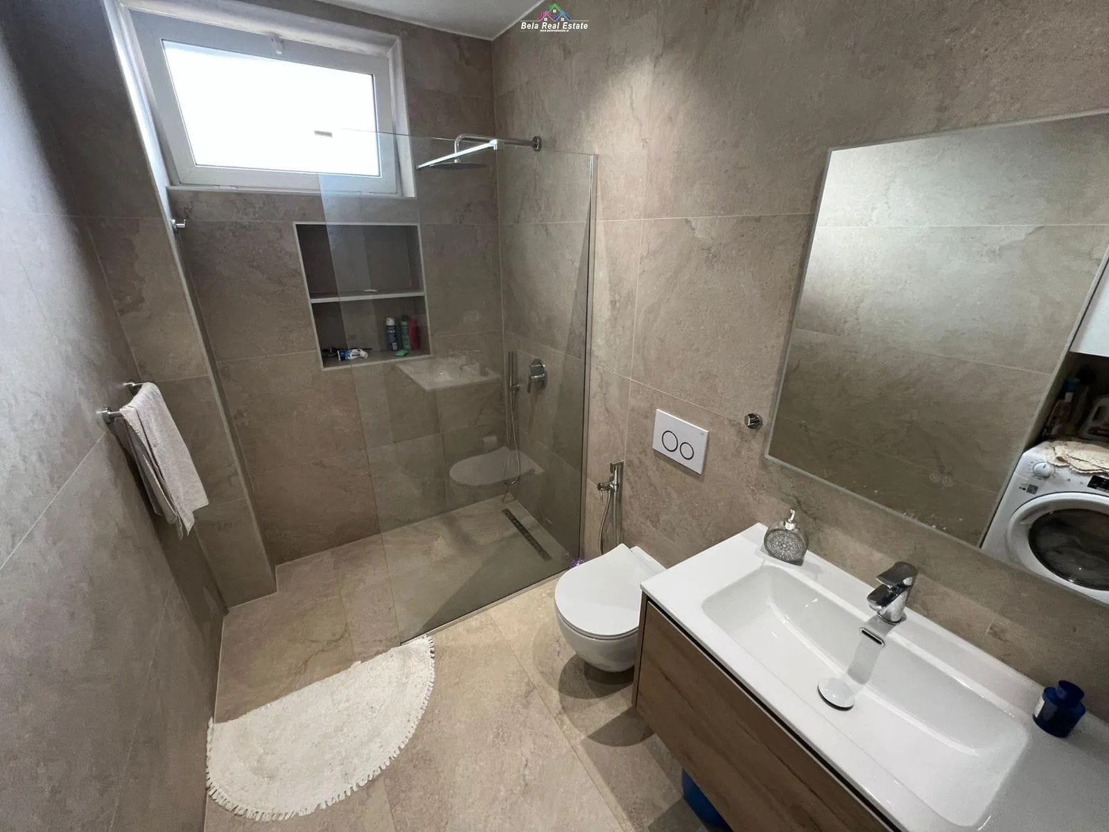 Apartament Me Qera 2+1 Ne Qender (ID B221356) Tirane