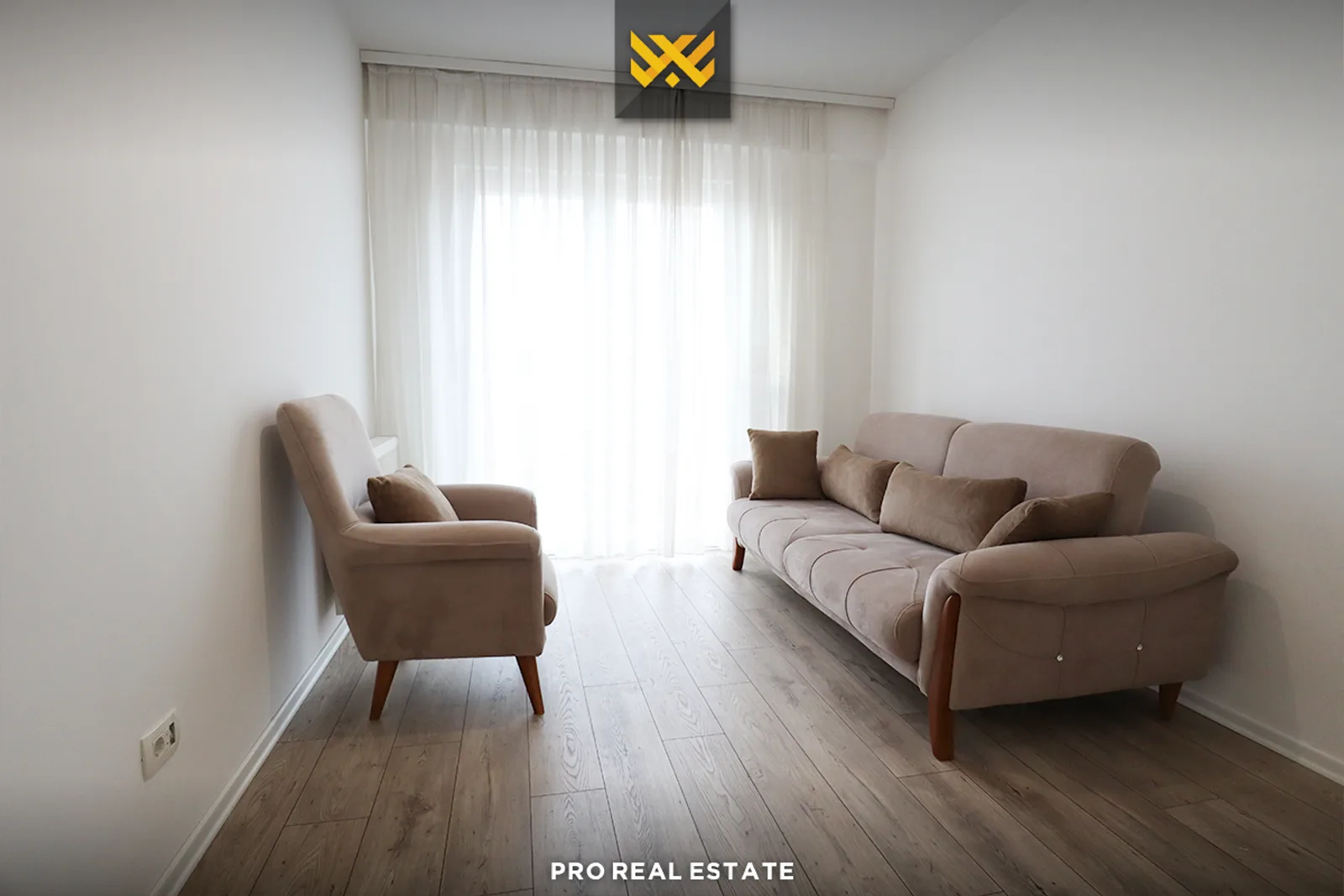 Banesë 100m² me #QIRA në Rrugën B.