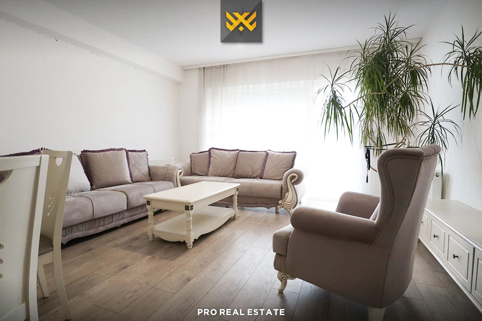 Banesë 100m² me #QIRA në Rrugën B.