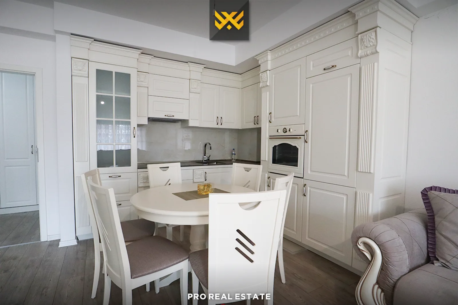 Banesë 100m² me #QIRA në Rrugën B.