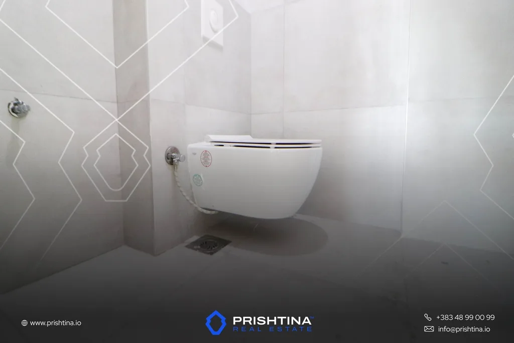 Banesë me qira 129m² në Lakrishtë