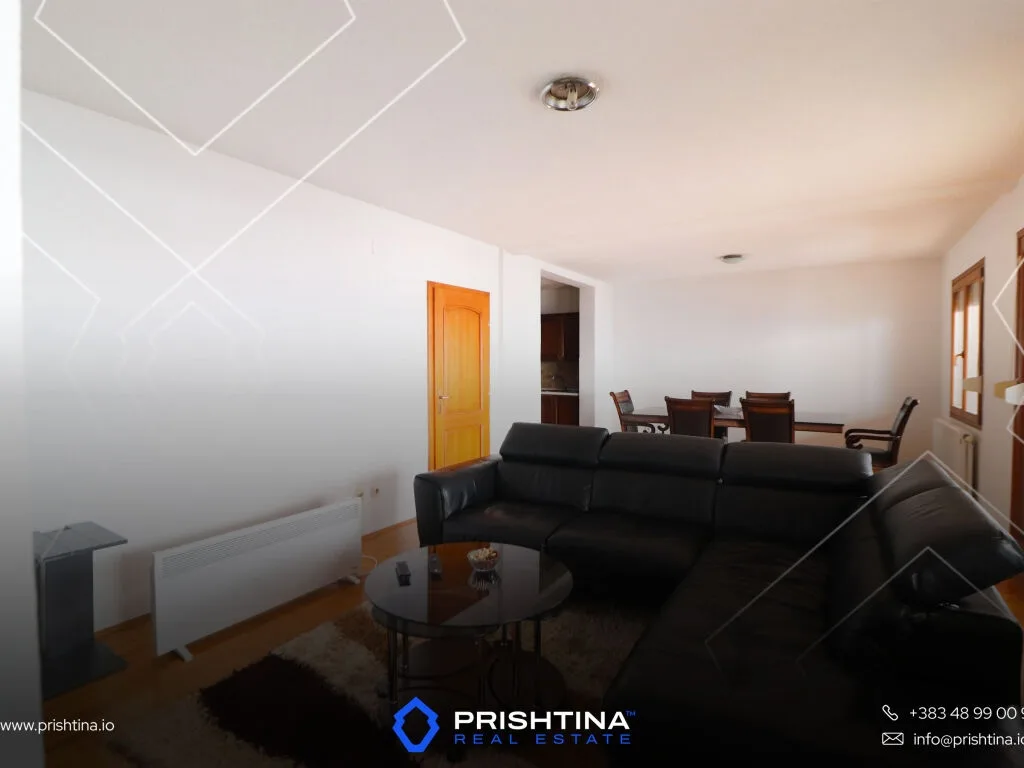 Shtëpi në #shitje 330m² në Veternik në lagjen Qëndresa