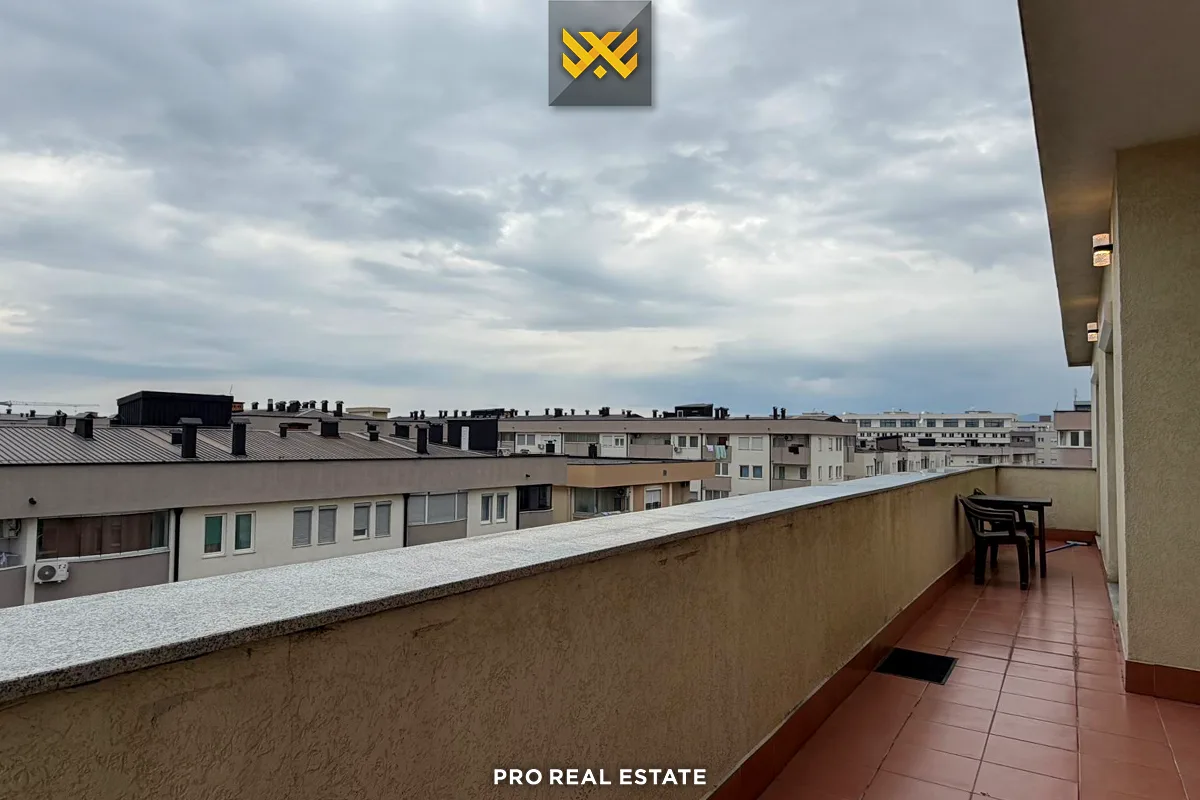 Banesë Penthouse 350m² për #SHITJE në Fushë Kosovë