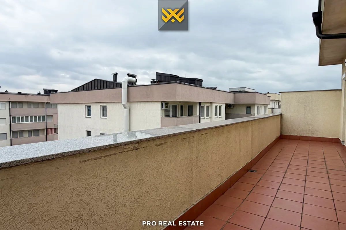 Banesë Penthouse 350m² për #SHITJE në Fushë Kosovë