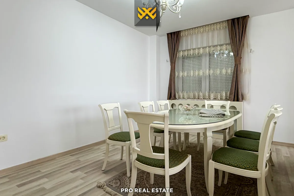 Banesë Penthouse 350m² për #SHITJE në Fushë Kosovë