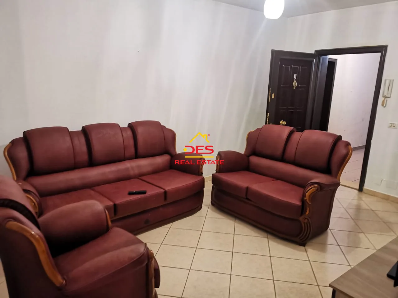 Shitet apartament 1+1 pranë bulevardit migjeni në astir, tiranë