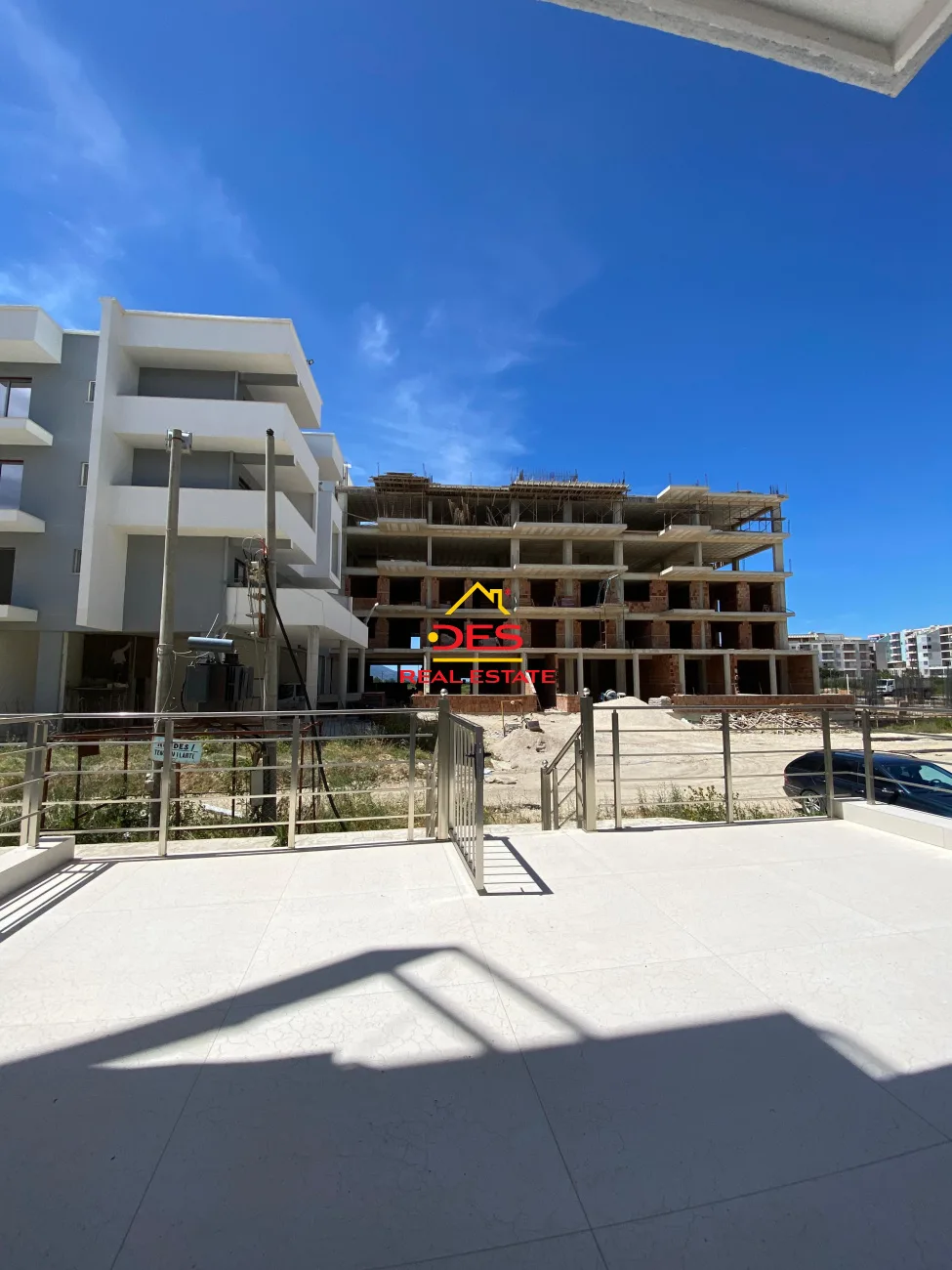 Shitet apartament 1+1 në qëndër,orikum