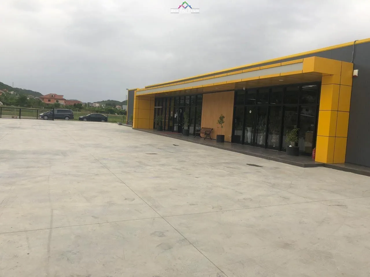 Kapanon Me Qera ne Prush (ID BM280) Tirane