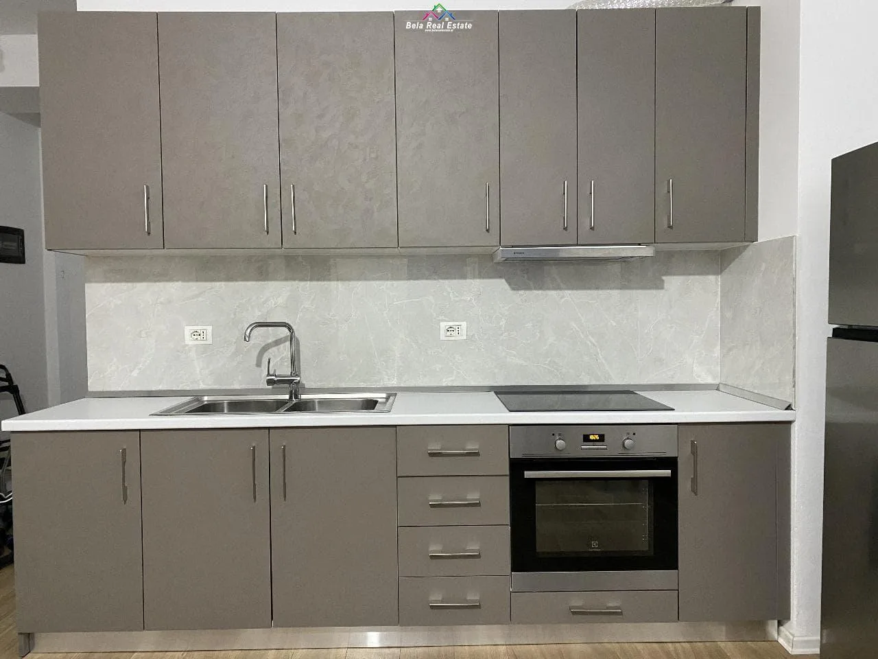 Apartament Me Qera 1+1 tek Ali Demi (ID B2101059) Tirane.