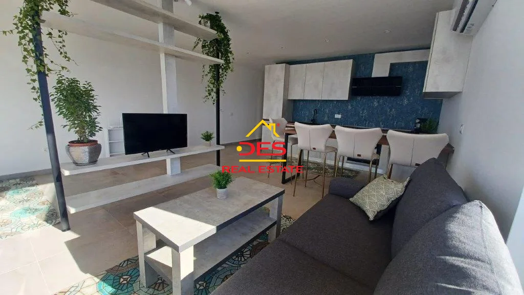 Penthouse for sale in ujë të ftohtë,vlorë !