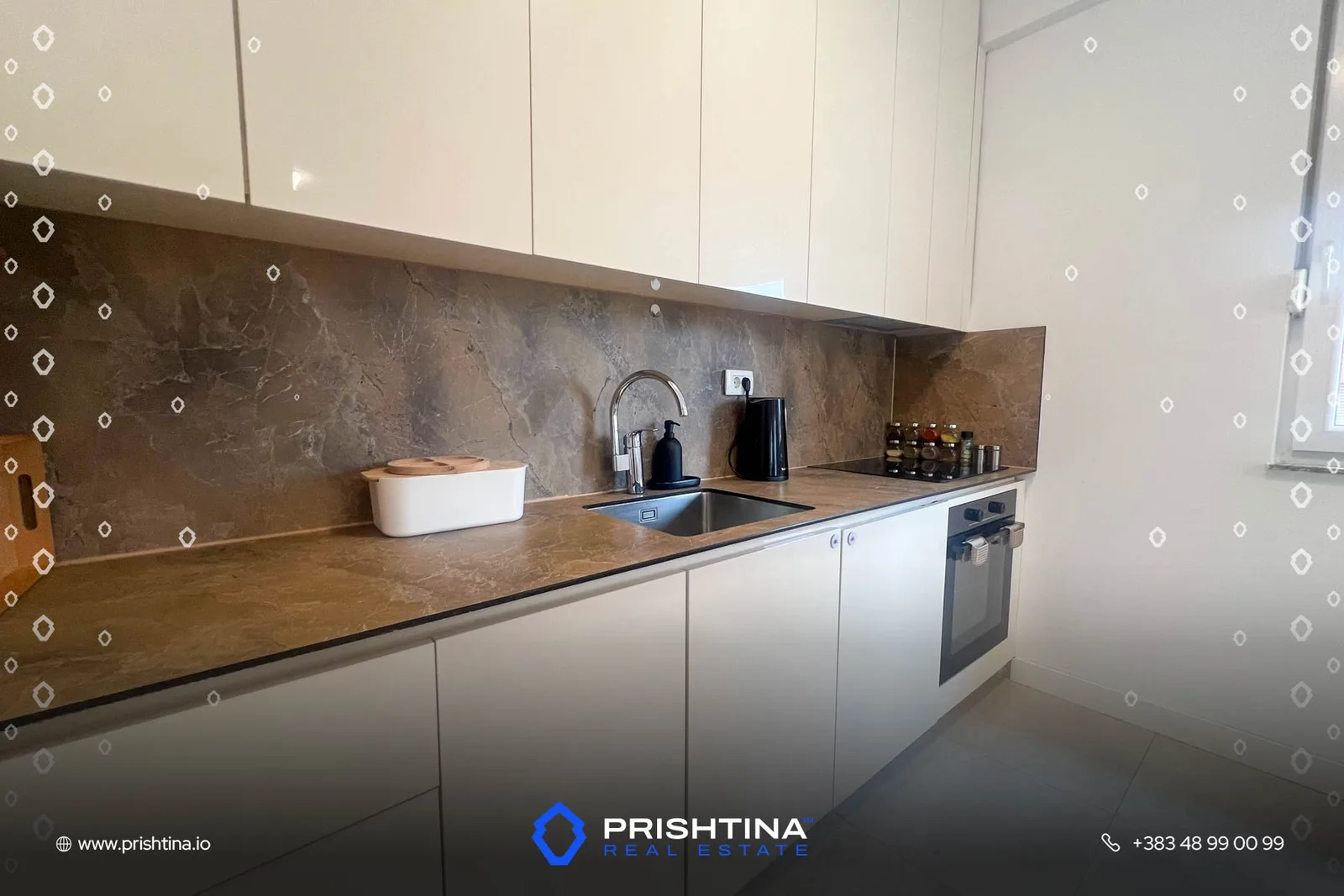 Banesë me #shitje në Rruga B 82m² 🏠✨