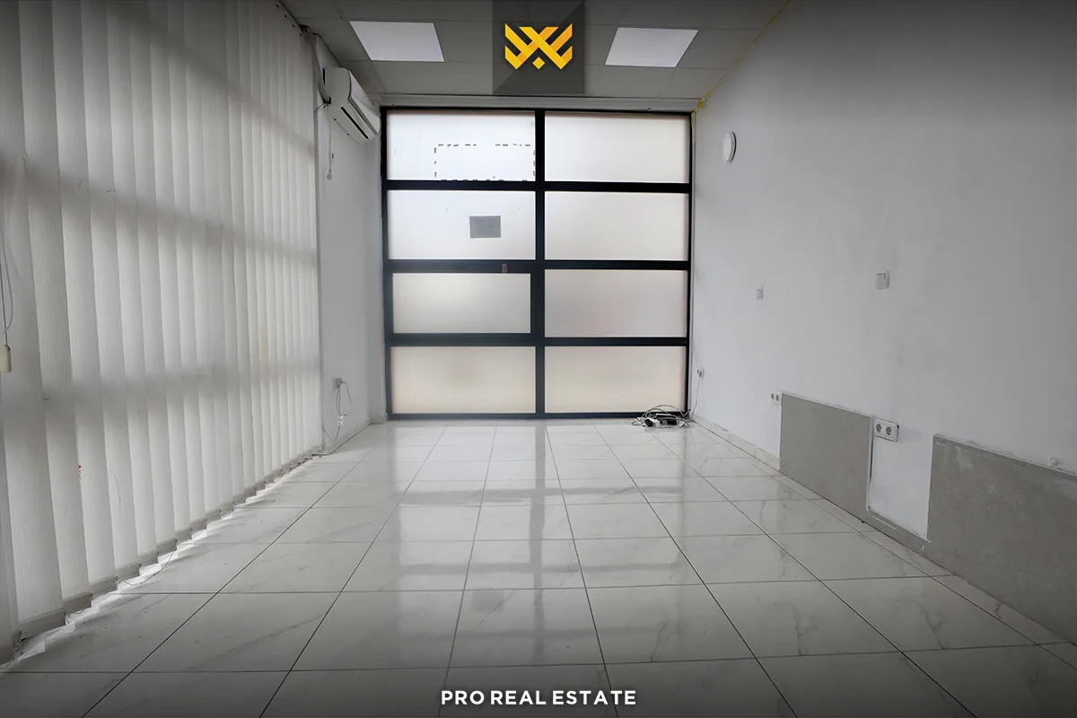 Lokal 27m² për #SHITJE në Emshir.