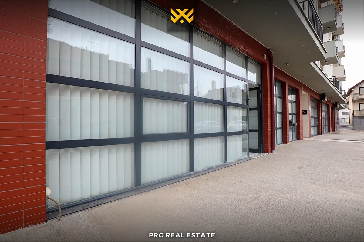 Lokal 27m² për #SHITJE në Emshir.