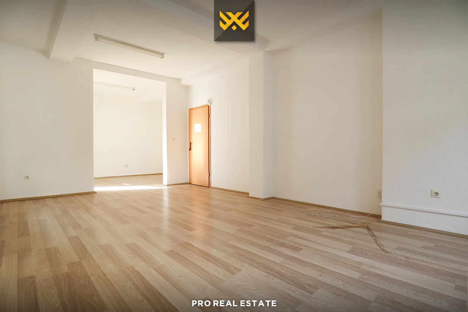 Objekt Afarist 600m² me #QIRA në Tophane.